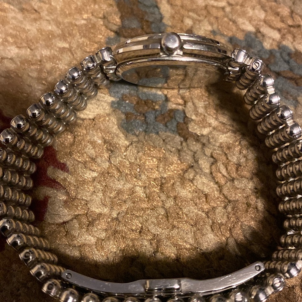 Authentic Movado Mirrored Dial Diamond Bezel 28MM Trembrilli Ladies Dress Watch! - Picture 11 of 16